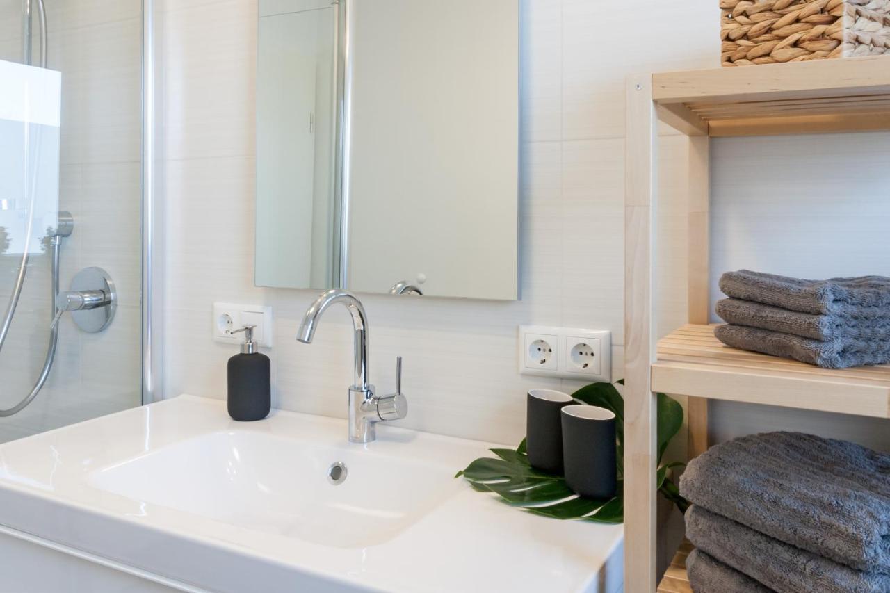 Modernes Apartment Liobablick Nr1 Fewo Fulda Petersberg Petersberg  Bagian luar foto